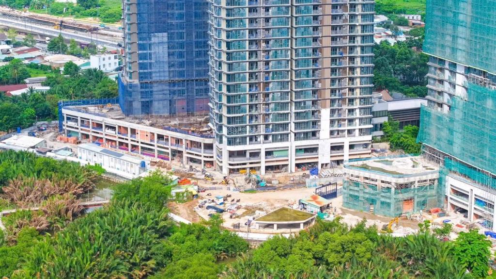 Bán căn 2pn eaton park, ltt gd1 30% nhận nhà, căn đẹp view về khu ttqg rạch chiếc