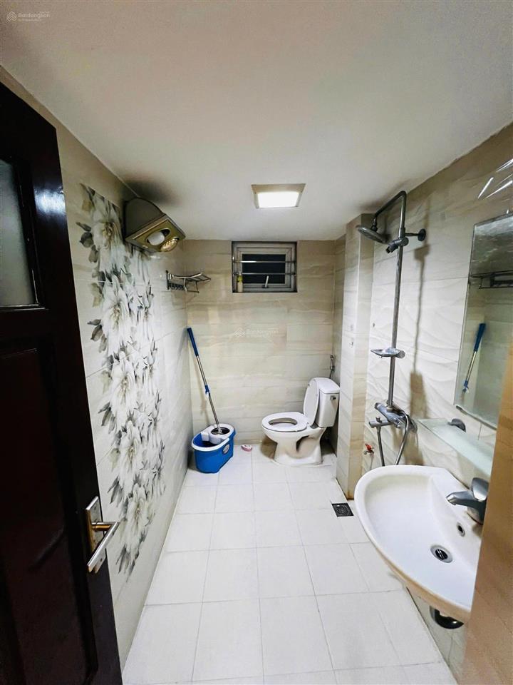 Cho thuê phòng vị trí vàng đường bưởi  kết nối 4 quận ba đình, cg, th, đống đa  full đồ  3,8 tr