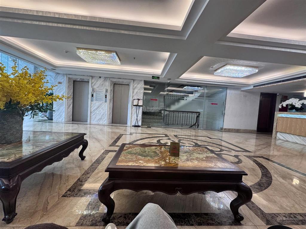 Cần cho thuê ks cao cấp khu cầu giấy hà nội .