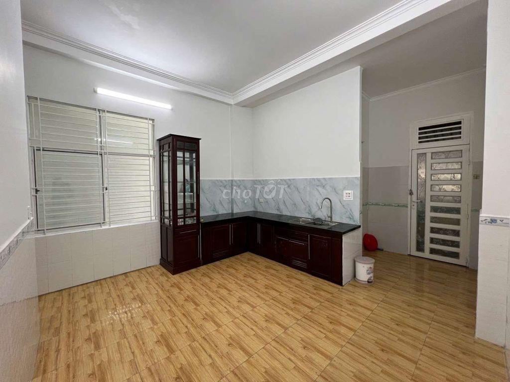 Cho thuê nhà mặt tiền Đồng Văn Cống