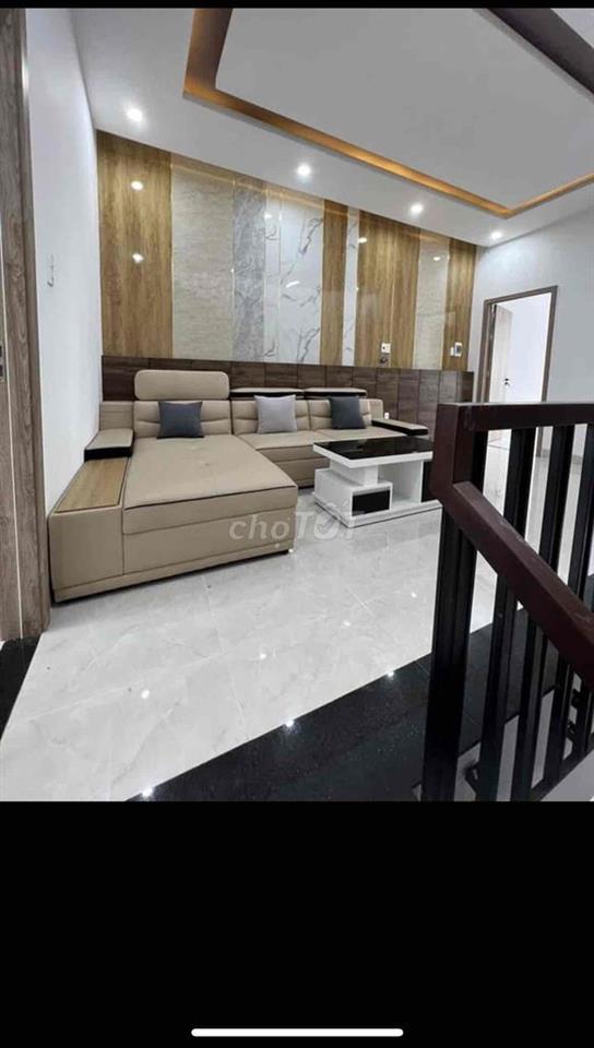 Cho thuê nhà đường Trần kim xuyến full nội thất