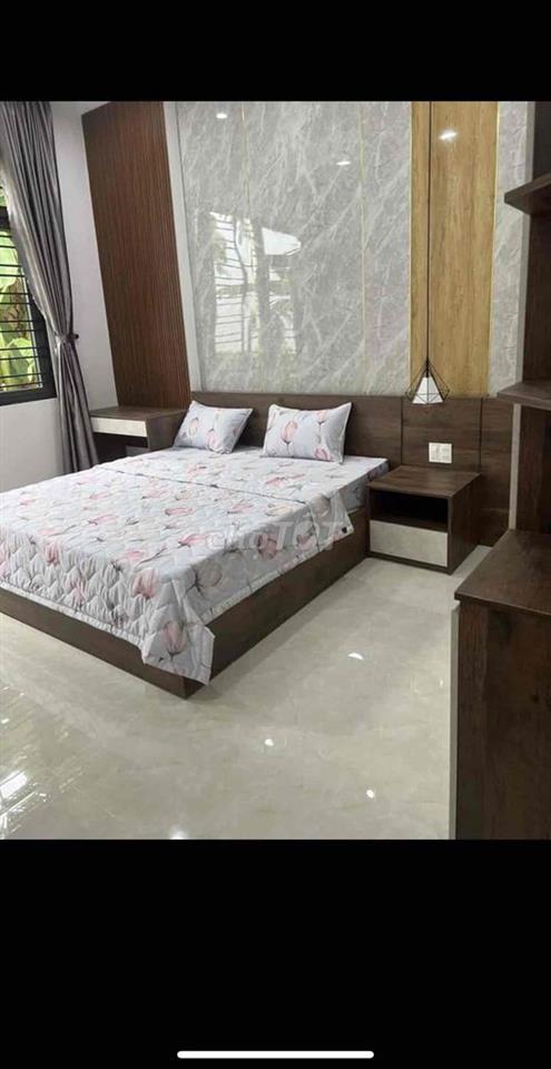 Cho thuê nhà đường Trần kim xuyến full nội thất