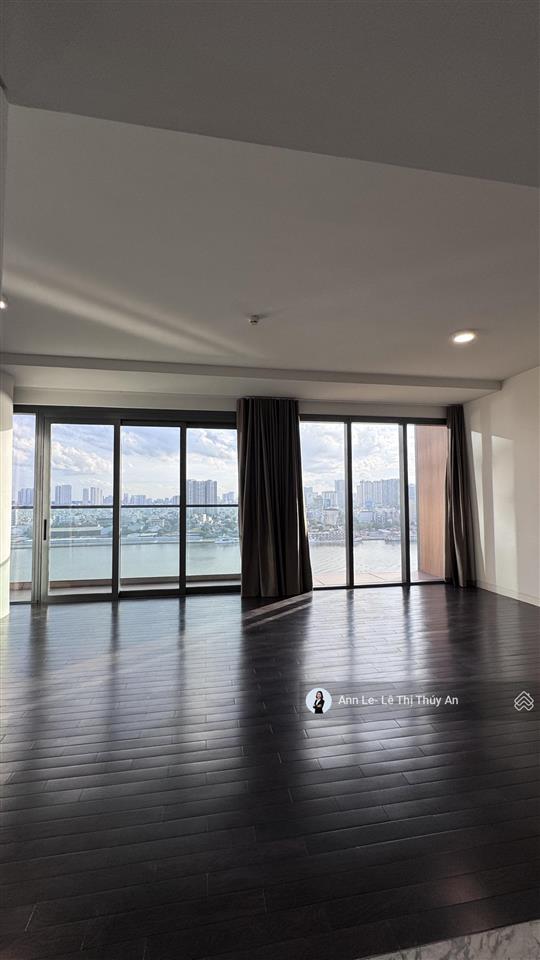 Cần bán 3 phòng ngủ cove residence empire city, 184m2, ntcb, suất spa