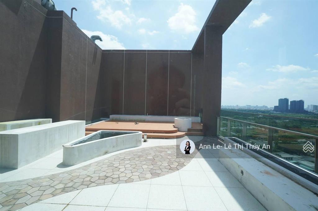Penthouse the river thủ thiêm. cần bán gấp nhà nội thất cơ bản. một trong số ít 1 căn