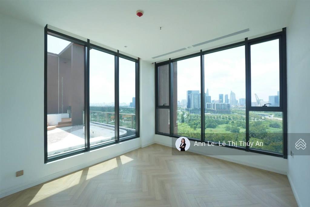 Penthouse the river thủ thiêm. cần bán gấp nhà nội thất cơ bản. một trong số ít 1 căn