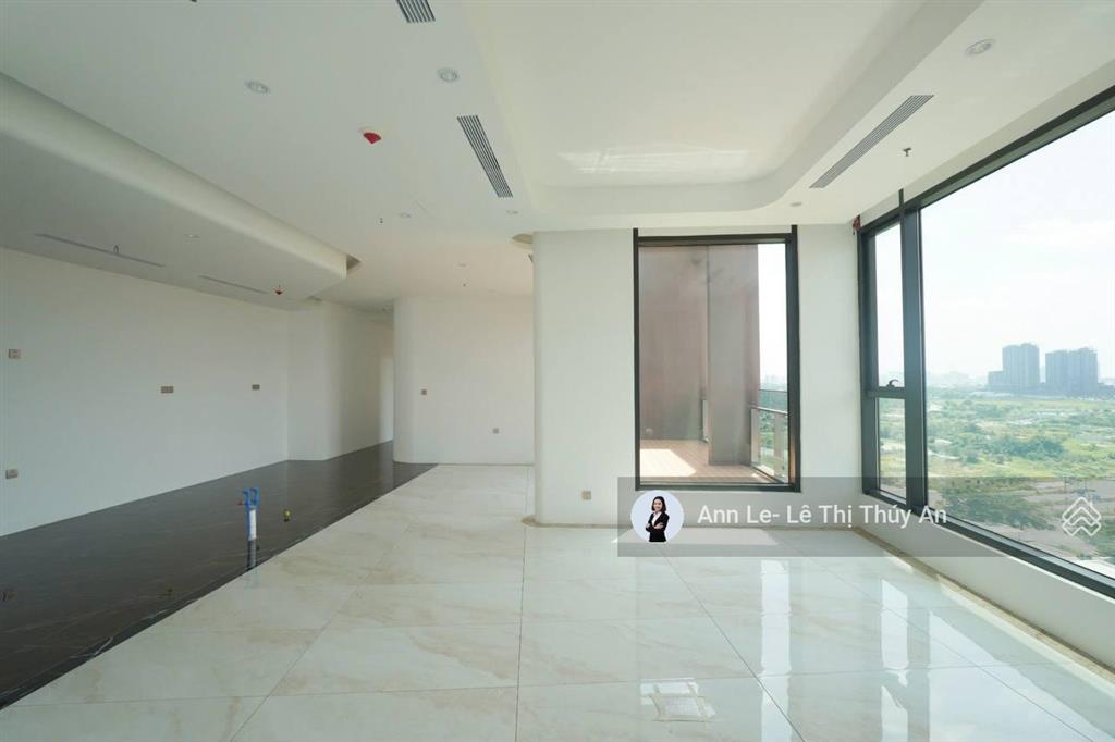 Penthouse the river thủ thiêm. cần bán gấp nhà nội thất cơ bản. một trong số ít 1 căn