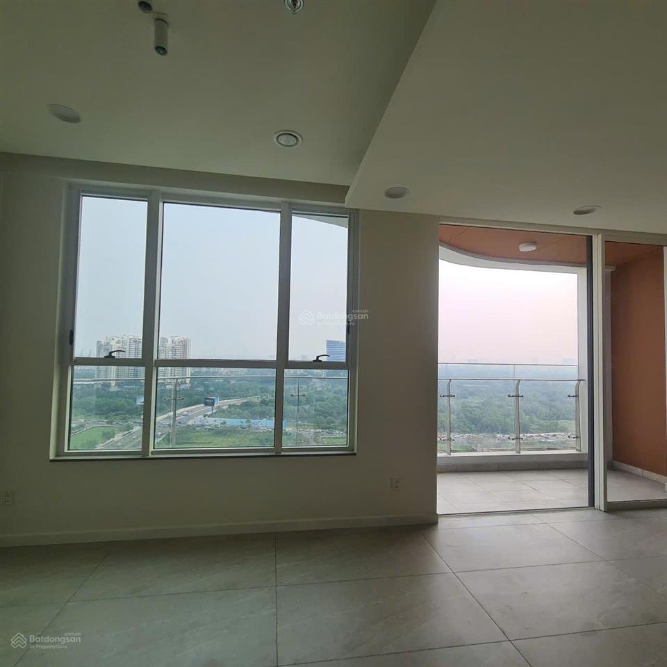 Cần cho thuê 4 phòng ngủ zeit thủ thiêm, nội thất cơ bản
