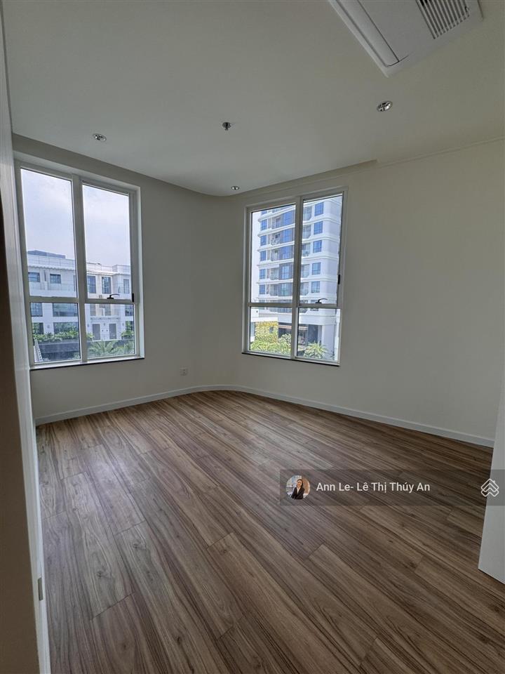 Chính chủ thiện chí bán 3 phòng ngủ, 135m2, hướng mát, ntcb ạ