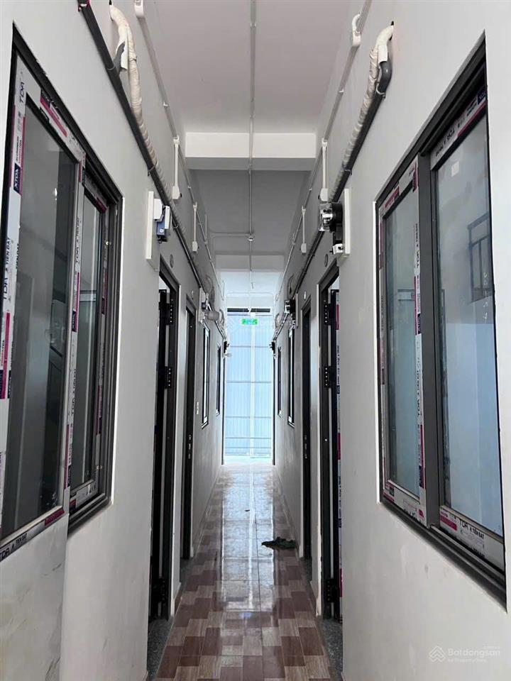 Bán căn hộ dịch vụ cao cấp 35 phòng, mặt tiền đường tăng nhơn phú, dòng tiền 100tr/tháng