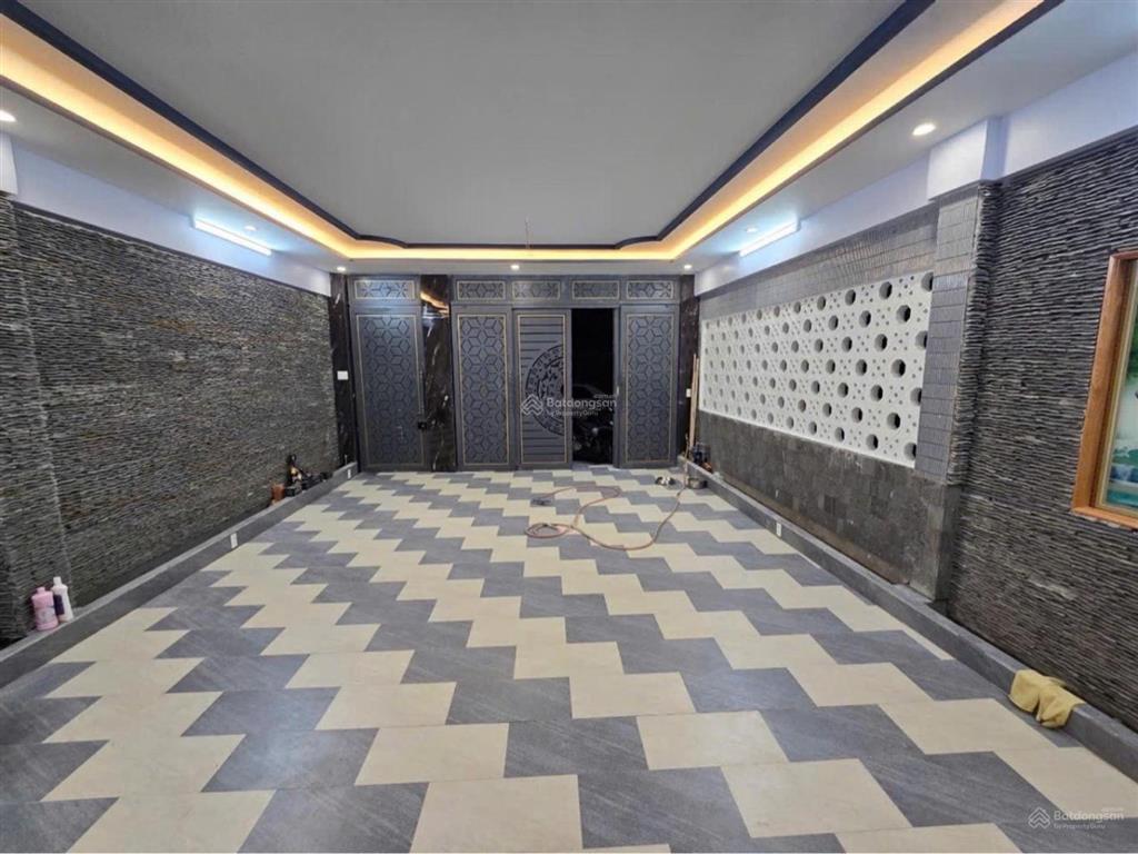 Chủ kẹt tiền 21 tỷ giảm còn 19 tỷ 500 chdv, mặt tiền tnpa, 12 phòng