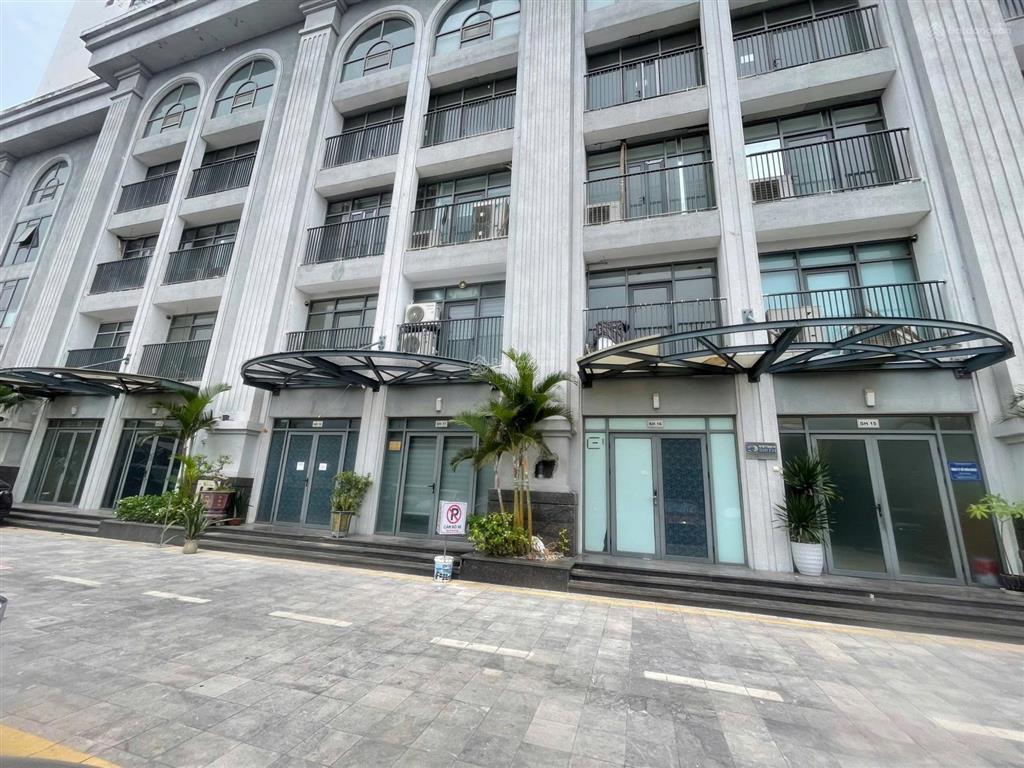 Chủ nhà giảm chào giá còn 6,3 tỷ căn shop chân đế 2 tầng dt 112m2 tsg lotus sài đồng.  0969 512 ***