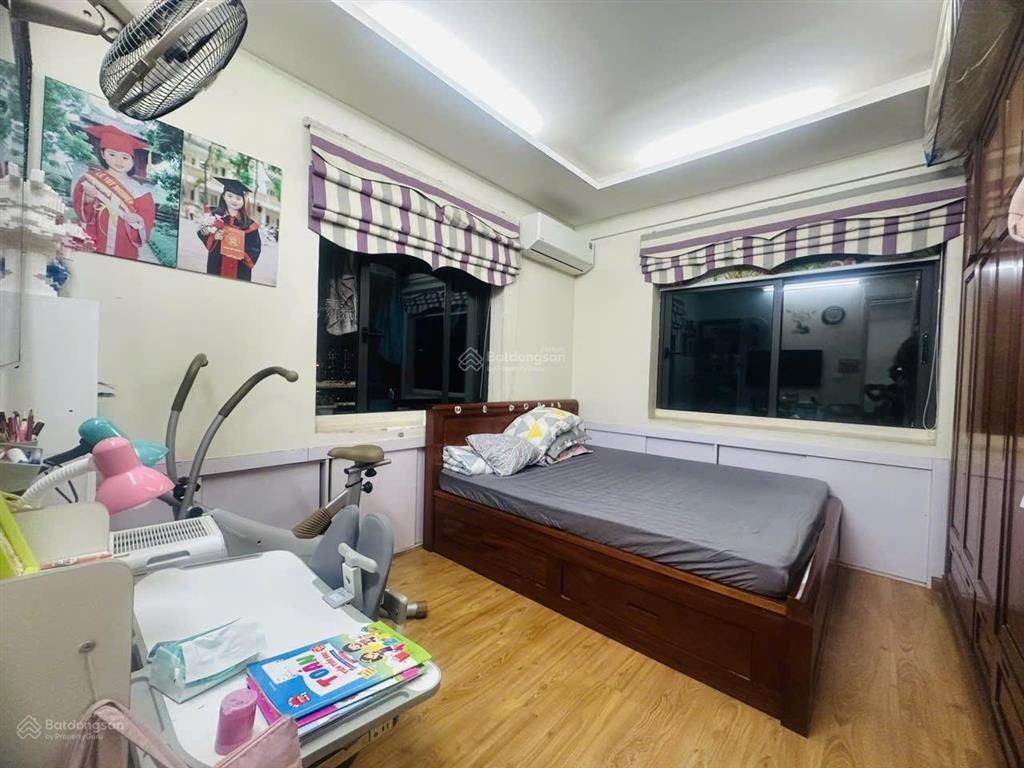 Chính chủ bán cc 68m x2pn giá 4,8 tỷ làng quốc tế thăng long, trần đăng ninh, cầu giấy, hà nội