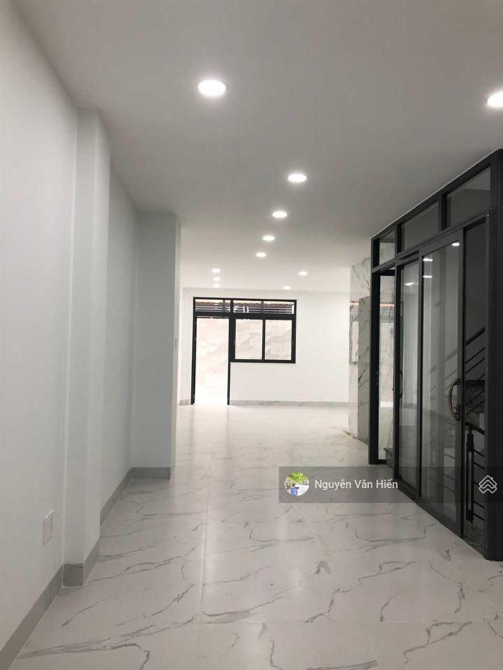 Bán nhà 5x20m gồm hầm và 3 tầng khu him lam quận 7 có thang máy giá bán 27 tỷ còn bớt cho khách