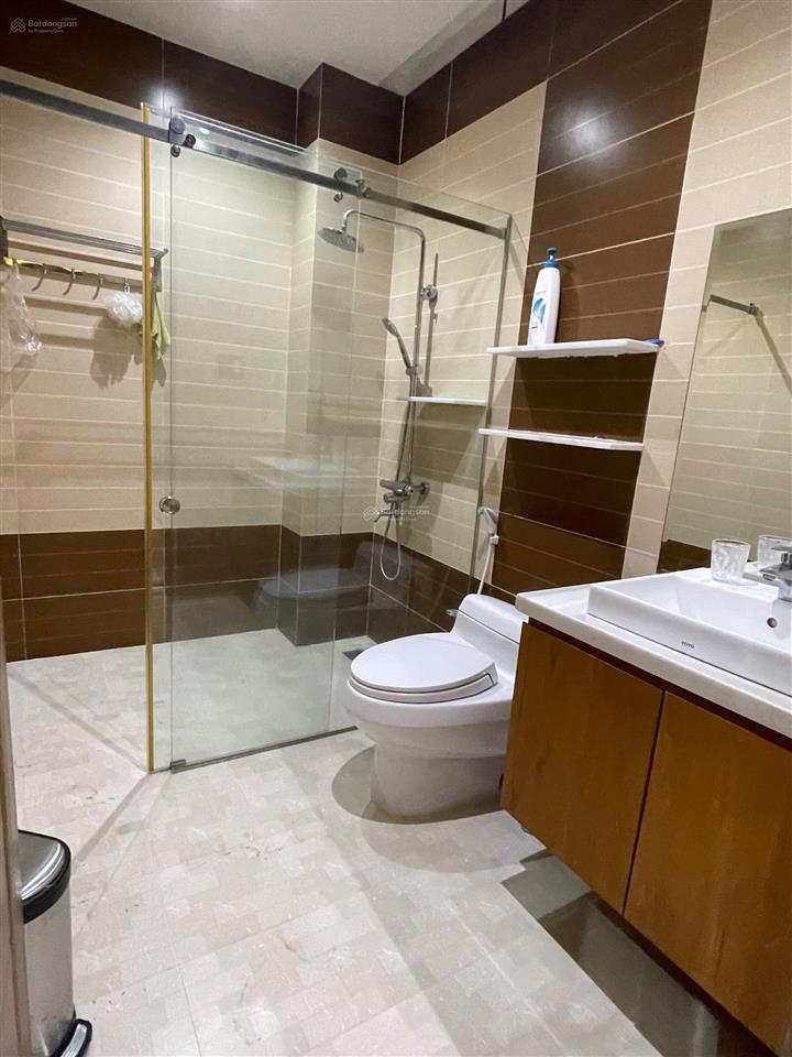 Bán nhà bt kdc him lam kênh tẻ quận 7 dt 7,5x20m gồm hầm trệt 2,5 lầu nhà mới đẹp giá 36 tỷ còn bớt