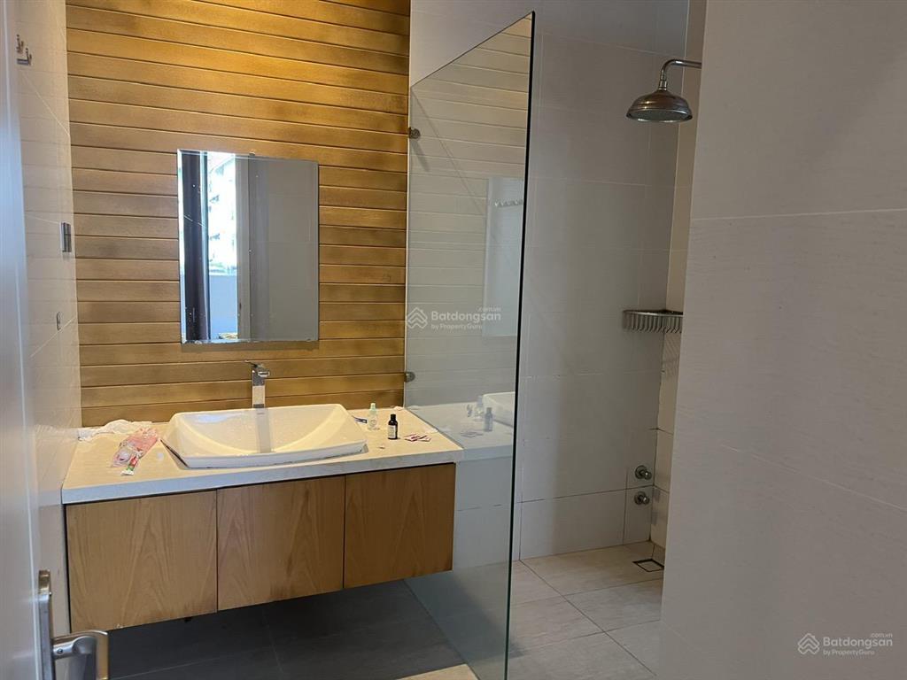 Bán biệt thự đẹp khu him lam p. tân hưng, q. 7, diện tích 10 x 20m hầm trệt 2,5 lầu giá 56 tỷ