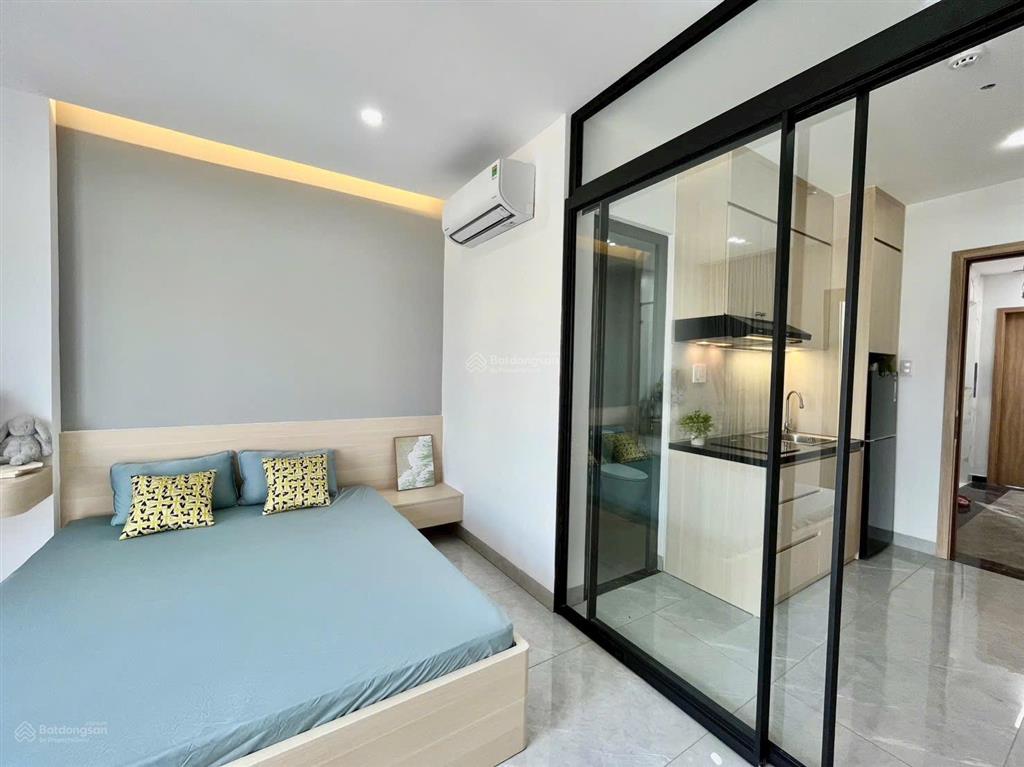 Bán nhà chdv mới đẹp mặt đường số tân quy,quận 7, diện tích 4m x 20, 5 tầng thang máy giá 19,5 tỷ