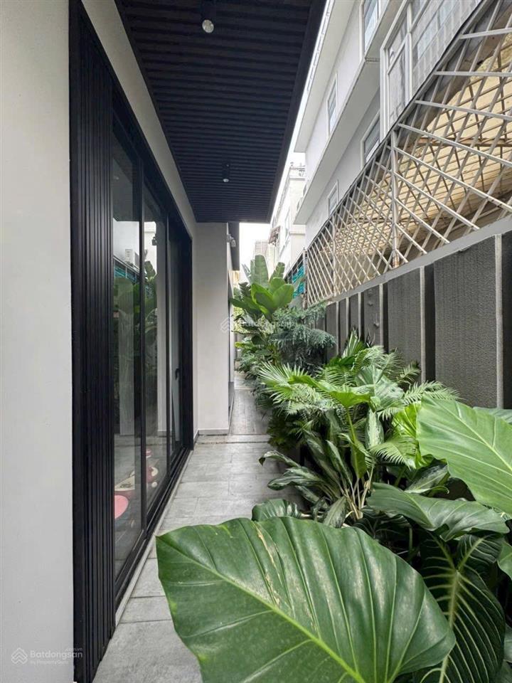 Biệt thự siêu đẹp khu him lam kênh tẻ, tân hưng tp.hcm dt 10x20 hầm 4 tầng thang máy giá 55 tỷ