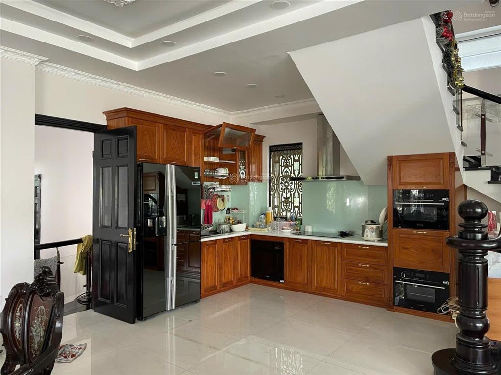 Bán bt đường số 2 khu nam phú trần trọng cung dt 12x22 cn 248,2m2 trệt 2 lầu, 4pn,4wc giá 58 tỷ