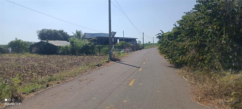 Gđ cần bán lô đất thổ cư gần đường 997 kcn đất đỏ