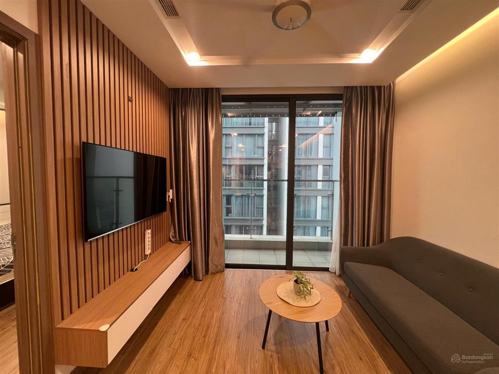 Cho thuê căn hộ 2 pn 2wc 80m2, 24 triệu vnd tại vinhomes metropolis  liễu giai, ba đình, hà nội