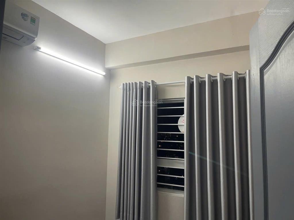 Còn 1 căn hộ blue sky tower  q2, dt 55m2  2pn  2wc giá 2.6 tỷ. để lại nội thất, sở hữu lâu dài