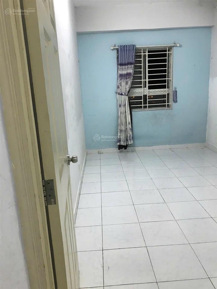 Bán căn góc 70m2  2pn  2wc hqc plaza giá rất tốt chỉ 1,3 tỷ (tl), nhà đẹp ở ngay.  0937 379 ***