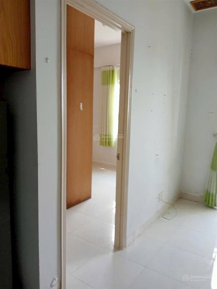 Bán căn hqc plaza tầng thấp giá tốt 1,15 tỷ 55m2  2pn  2wc, sang tên chủ đầu tư.  0937 379 ***