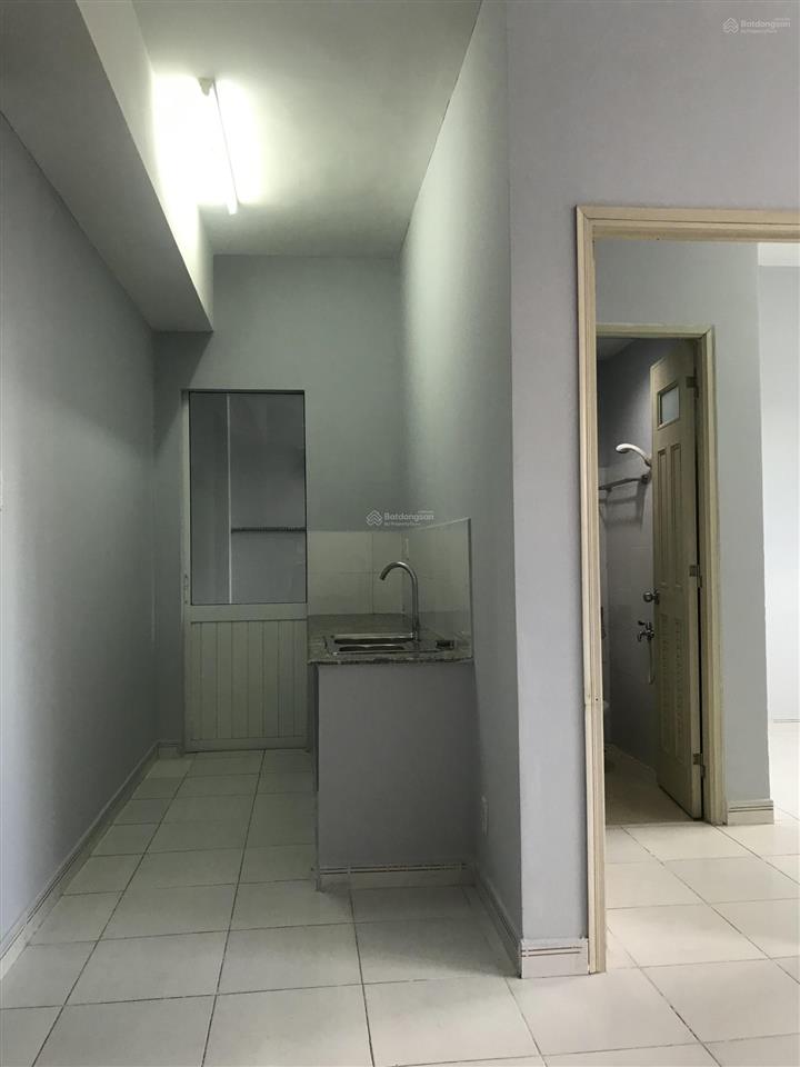 Bán căn 55m2 hqc plaza giá 1,47 tỷ, tầng trung sổ hồng sang tên ngay.  0937 379 ***