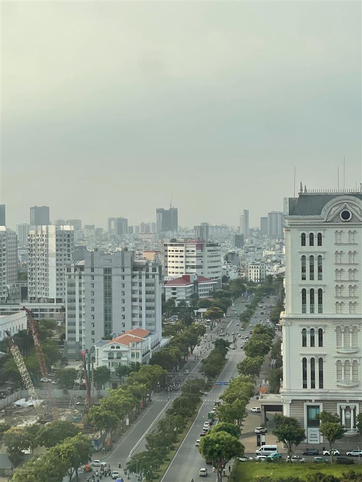 Bán căn hộ vp ngay phú mỹ hưng giá chỉ 2,250 tỷ, có nội thất, sẵn bàn giao ngay.  0937 379 ***