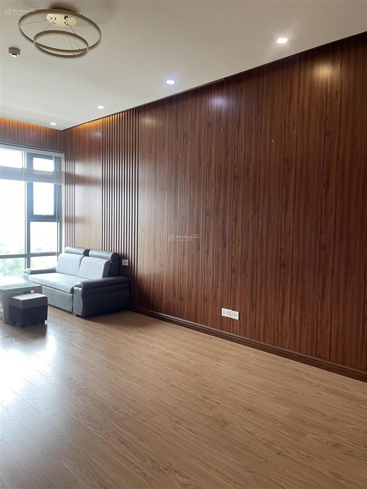 Bán căn hộ vp ngay phú mỹ hưng giá chỉ 2,250 tỷ, có nội thất, sẵn bàn giao ngay.  0937 379 ***