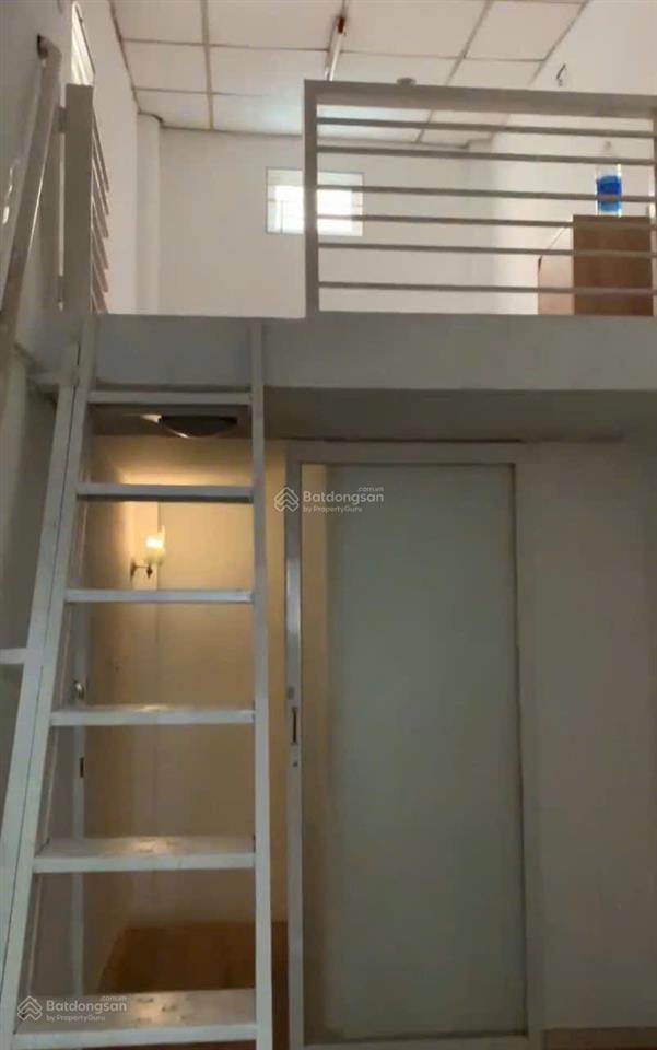 Cho thuê căn nhà nhỏ đường trần quang khải  q1, giá 9 triệu/th, nhà đẹp ở ngay.  0937 379 ***