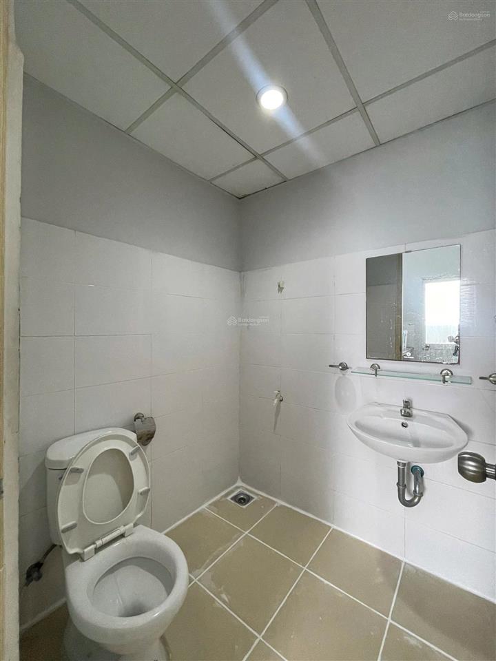 Bán căn góc 70m2  2pn  2wc hqc plaza giá 1,3 tỷ (tl), ký hđ trực tiếp với cđt.  0937 379 ***