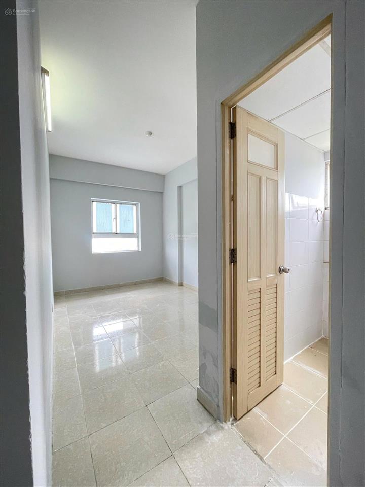 Bán căn góc 70m2  2pn  2wc hqc plaza giá 1,3 tỷ (tl), ký hđ trực tiếp với cđt.  0937 379 ***
