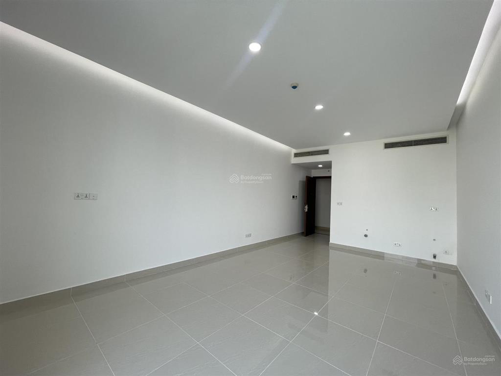 Cho thuê officetel phú mỹ hưng  q7, giá 10 triệu, có thể ở và làm văn phòng.  0937 379 ***