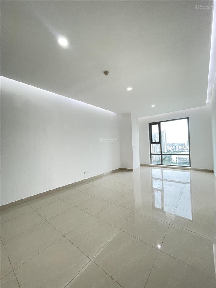 Cho thuê officetel phú mỹ hưng  q7, giá 11 triệu, có thể ở và làm văn phòng.  0937 379 ***