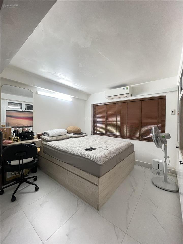 Bán nhà hẻm nguyễn công hoan  phú nhuận, giá 6.1 tỷ thương lượng, nhà đẹp tặng nội thất