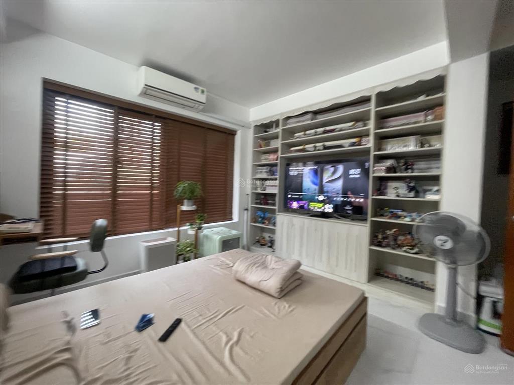 Bán nhà hẻm nguyễn công hoan  phú nhuận, giá 6.1 tỷ thương lượng, nhà đẹp tặng nội thất