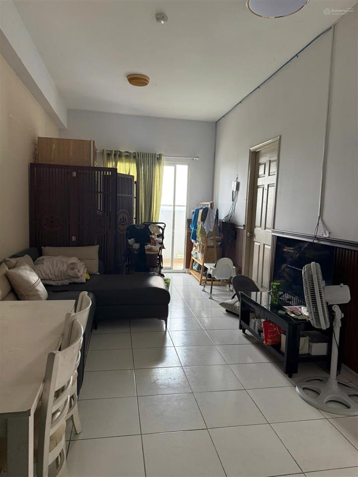Bán 1 căn góc hqc plaza giá chỉ 1.4 tỷ, 69m2 2pn 2wc view nguyễn văn linh.  0937 379 ***