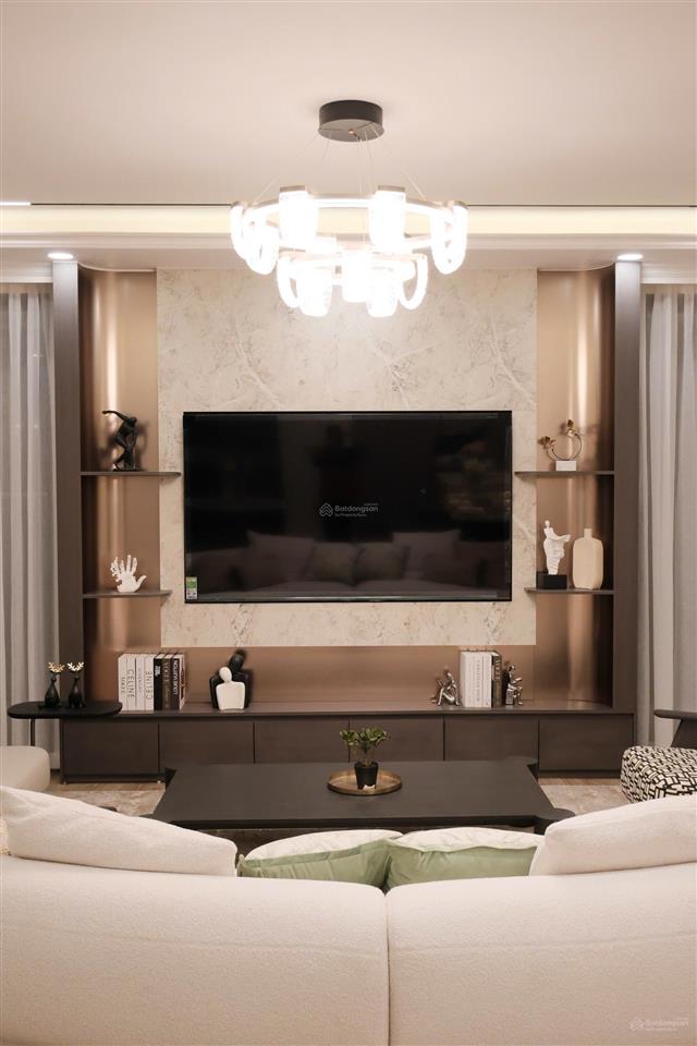 Căn thông vip 186m2 times city có slot đỗ ô tô đồ xịn