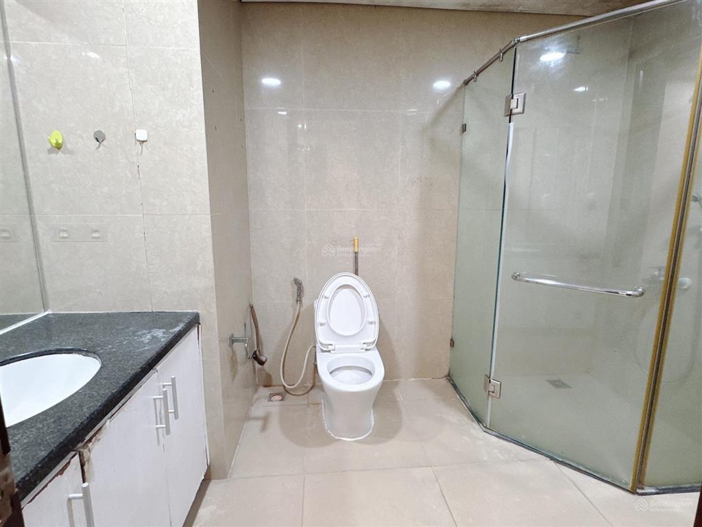 Bán căn góc 2 ngủ sáng times city 98m2 có slot ô tô dễ sửa 3 phòng ngủ