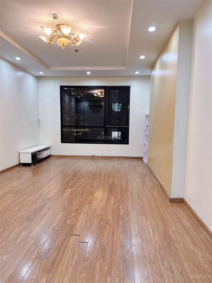 Bán căn góc 2 ngủ sáng times city 98m2 có slot ô tô dễ sửa 3 phòng ngủ