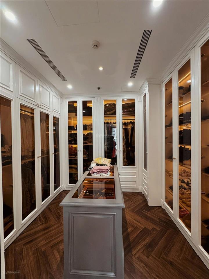 Bán căn hộ đập thông 4 ngủ rộng 207m2 park hill 2 đầy đủ đồ cao cấp mới tinh