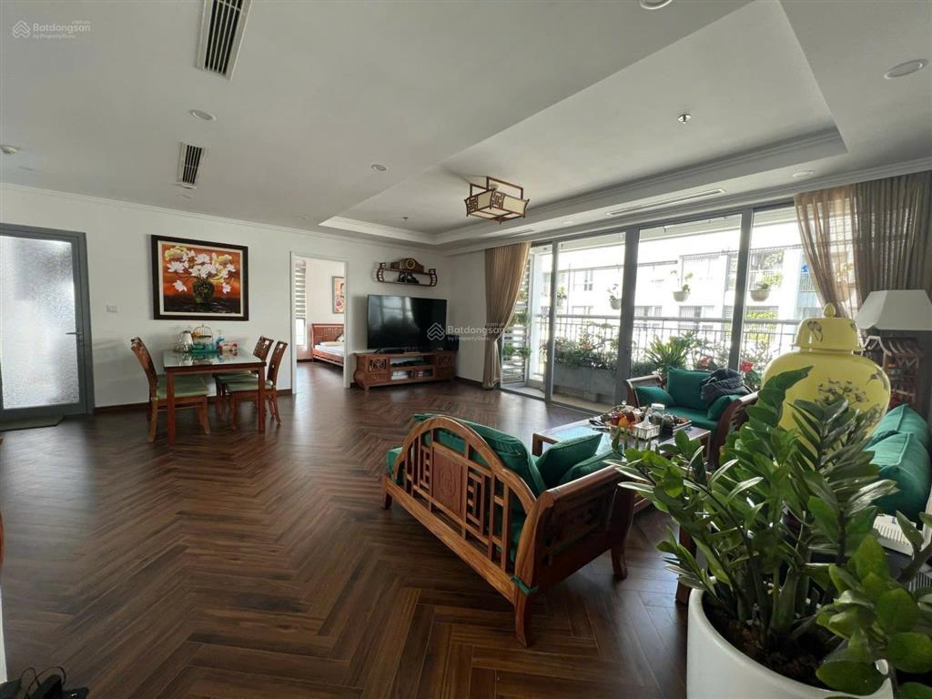 Bán căn hộ to nhất times city tổng diện tích 270m2 đập thông 3 căn tại phân khu park hill