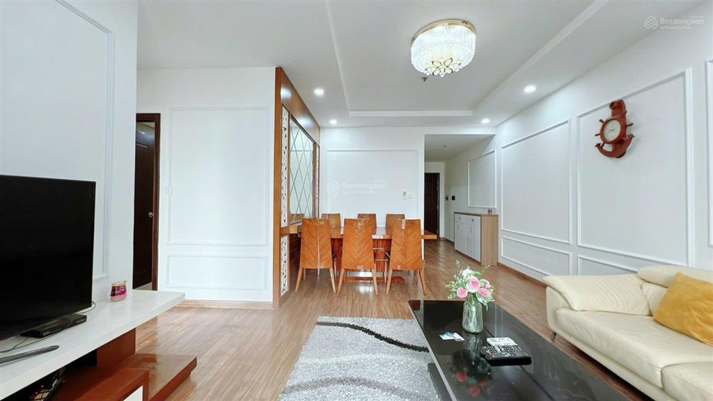 Cho thuê căn góc 3 phòng ngủ sáng 110m2 times city có slot ô tô đủ đồ chỉ 21tr