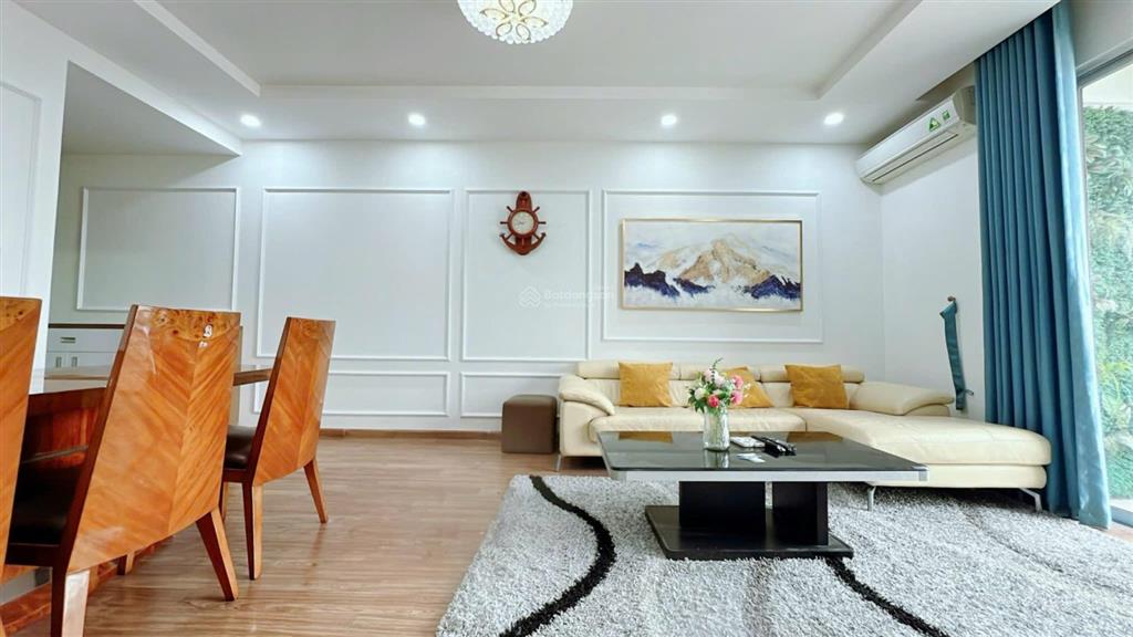 Cho thuê căn góc 3 phòng ngủ sáng 110m2 times city có slot ô tô đủ đồ chỉ 21tr