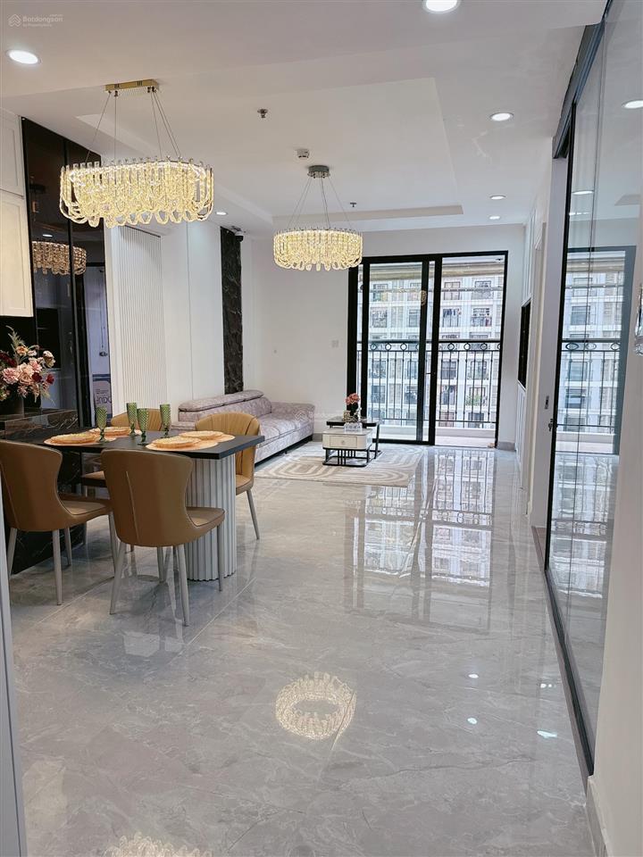 Bán nhanh 2 ngủ times city tòa t4 có slot đỗ ô tô và sửa toàn bộ nhà đủ đồ hơn 600 triệu