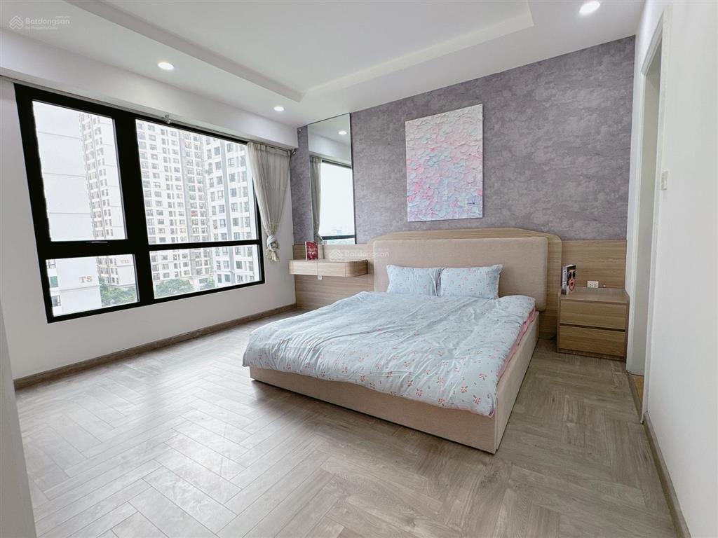 Bán nhanh 2 ngủ times city tòa t4 có slot đỗ ô tô và sửa toàn bộ nhà đủ đồ hơn 600 triệu