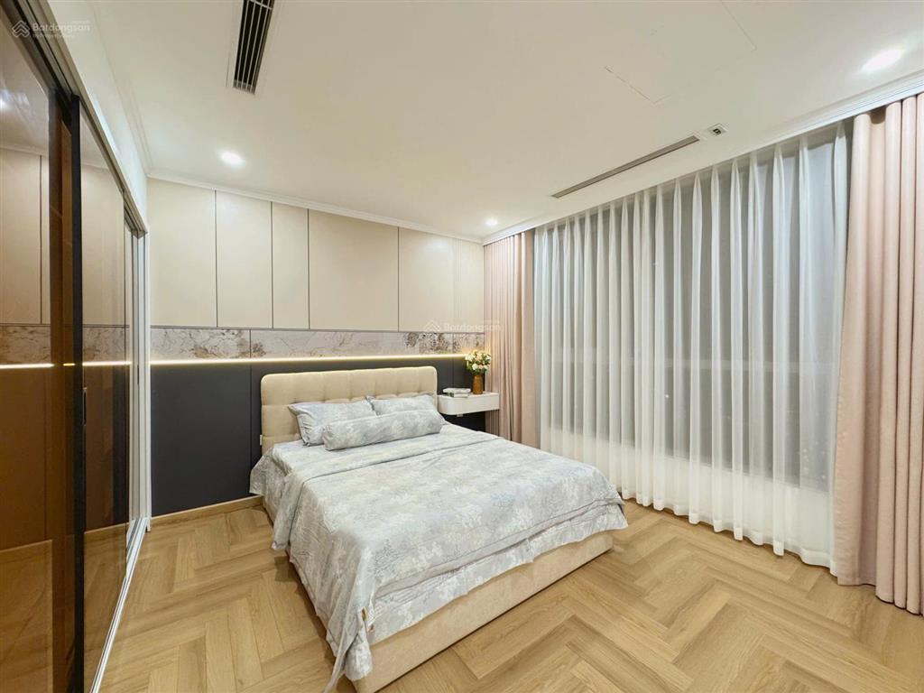 Bán căn góc 3 phòng ngủ sáng 120m² park hill 8 khu đô thị times city tòa vip dự án