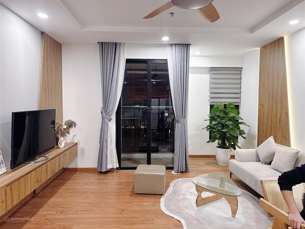 Bán nhanh căn góc 3 phòng ngủ times city 110m2 chỉ với 11.990 tỷ, tầng trung hướng nam mát mẻ