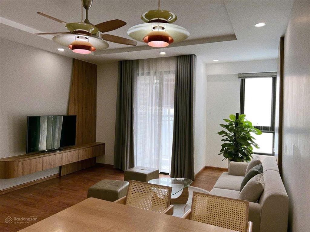 Bán nhanh căn góc 3 phòng ngủ times city 110m2 chỉ với 11.990 tỷ, tầng trung hướng nam mát mẻ